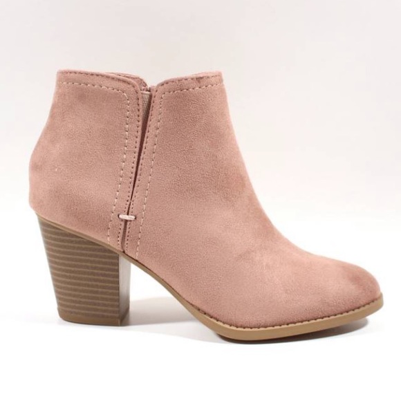Distressed Blush Chic Chunky Heel Ankle Booties - Picture 6 of 7